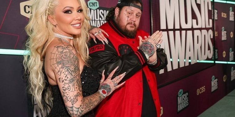 Jelly And Bunnie Net Worth: Everything To Know About Them