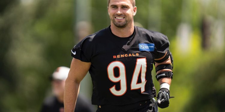 Sam Hubbard Wife: Discover the Details