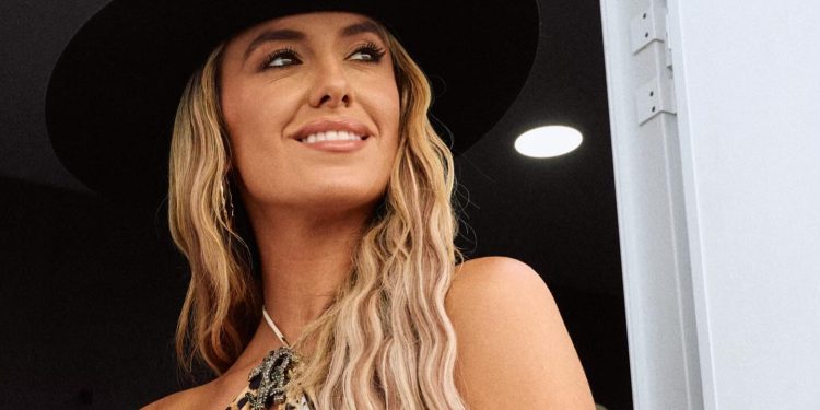 How Old Is Lainey Wilson? Discover Her Current Age