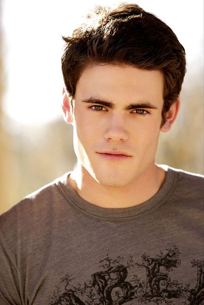 Micah Alberti: From TV Heartthrob to Acclaimed Actor