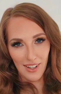 Who is Kat Marie? Rising Star in the Entertainment Industry