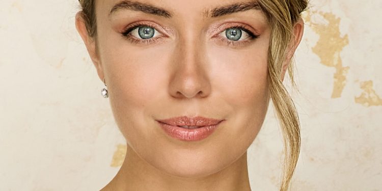 Ella Cannon: Rising Star in the World of Acting