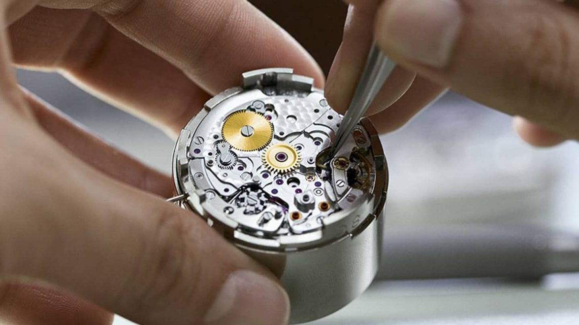 How Much Does It Cost to Restore a Rolex?