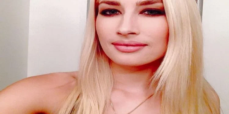 Courtney Anne Mitchell: Life, Career & Corey Feldman